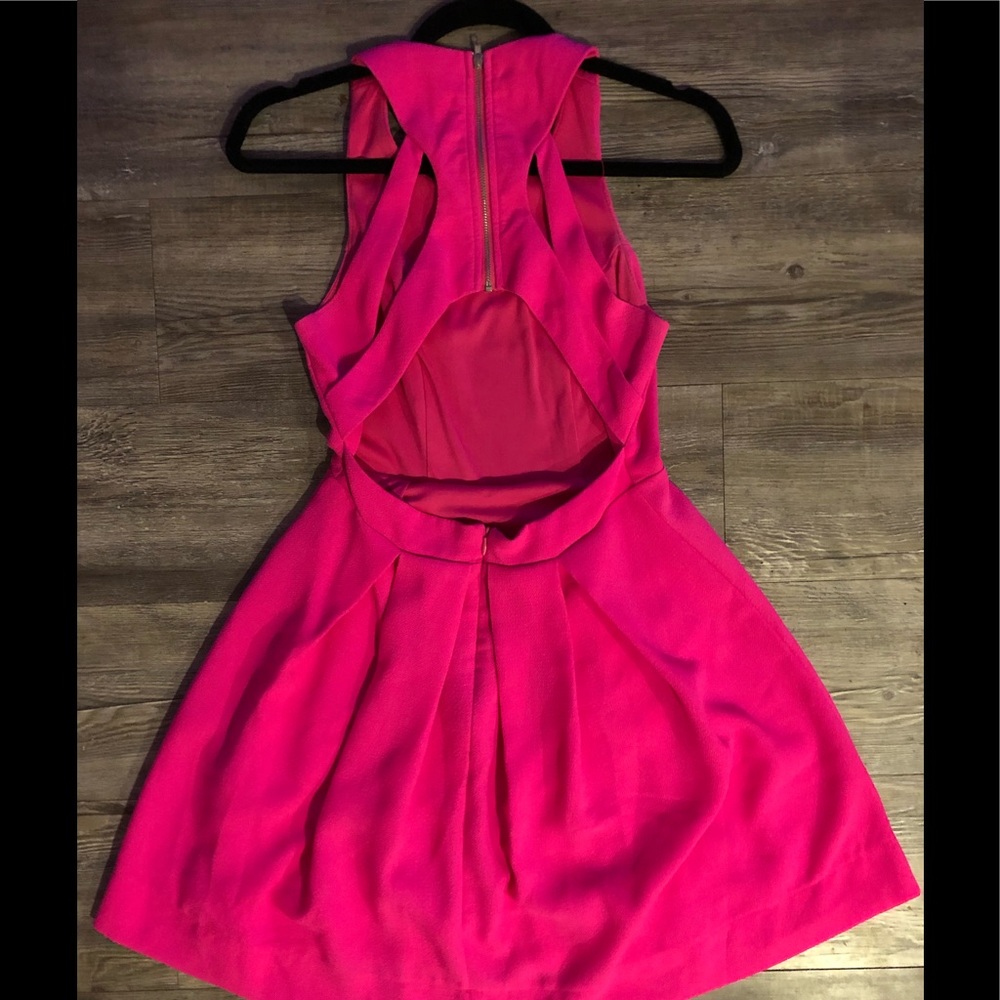 Lulu’s pink skater dress
